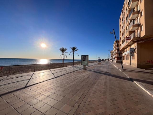 Modern And Stylish Apartament Sea ​​Views Guardamar del Segura Eksteriør bilde